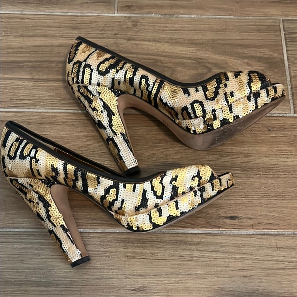 Coach Gold and Black Stiletto Heels - Picture 6 of 7